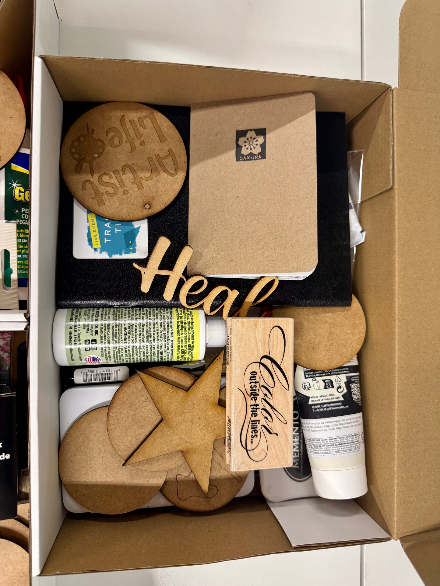 CLEARANCE - Mystery Art Supply Box