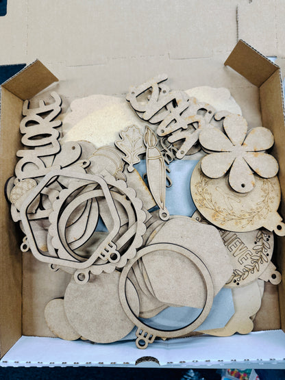 CLEARANCE - Studio Scrap Surprise Box