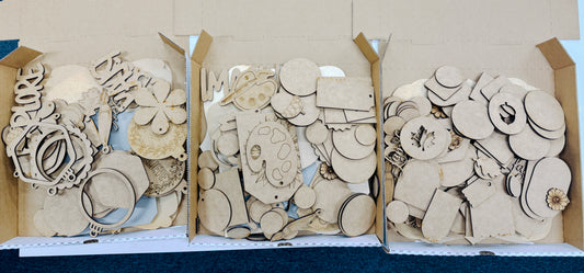 CLEARANCE - Studio Scrap Surprise Box