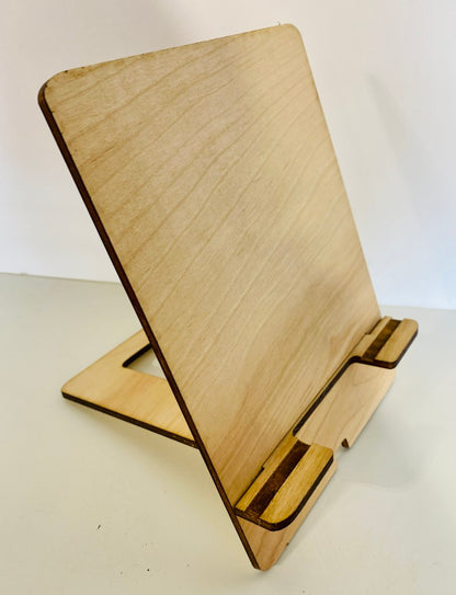 7" X 9" - 1/4" Wood Birch IPad/Tablet Stand
